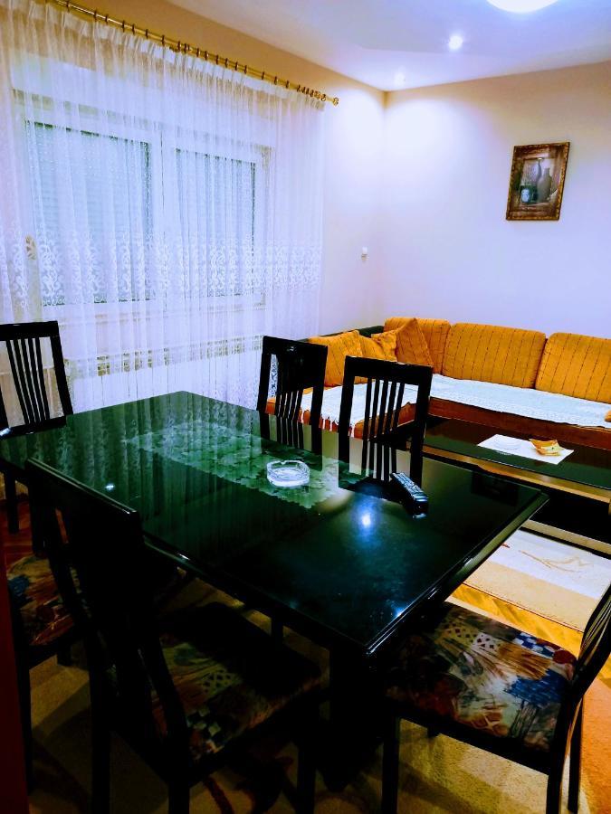 Apartament Stan Na Dan J & M Vrsac Zewnętrze zdjęcie