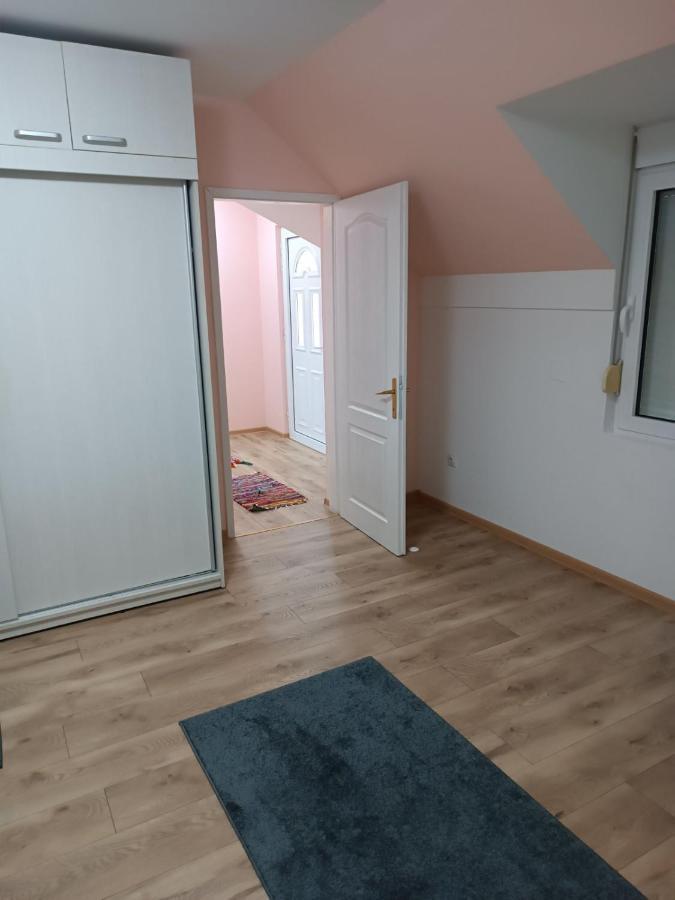 Apartament Stan Na Dan J & M Vrsac Zewnętrze zdjęcie